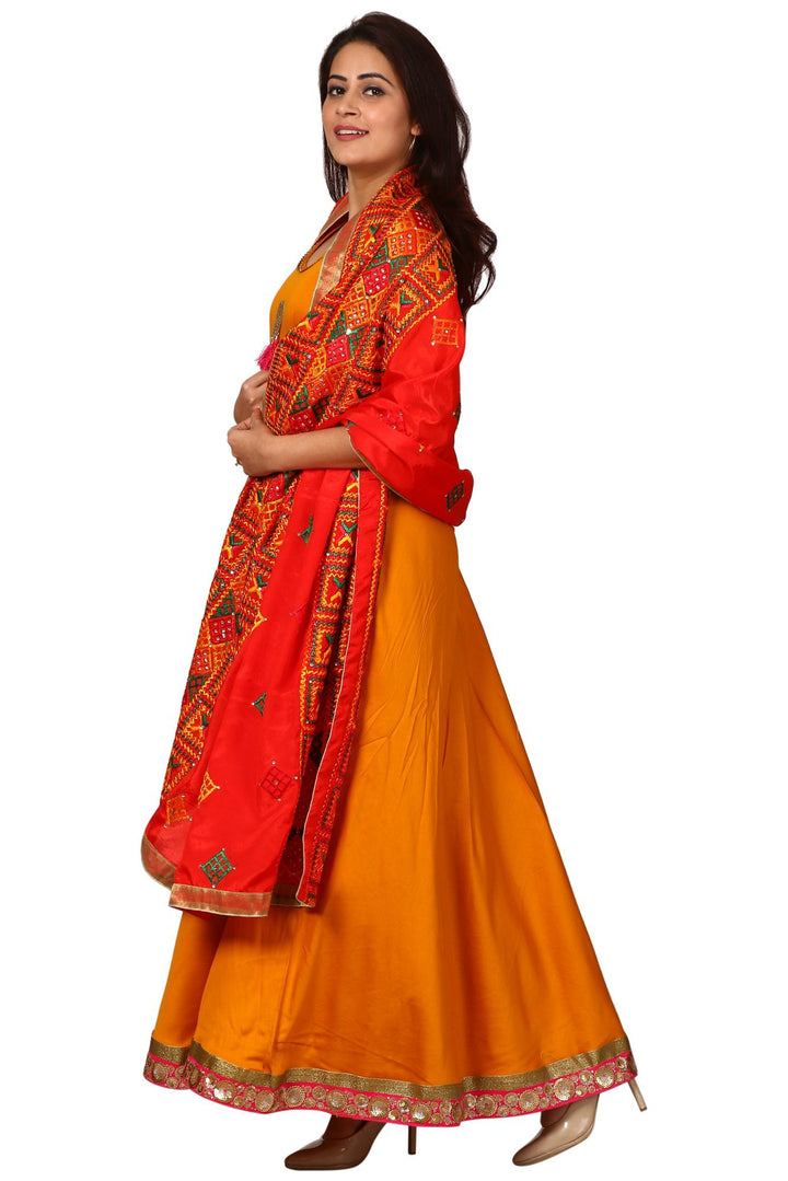 anokherang Combos Mustard Yellow Floor-Length Kurti with Red Diamond Mokaish Phulkari Dupatta