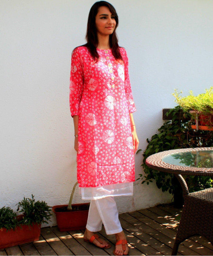 anokherang Combos Pink Tie-Dye Double Layered Kurti with Straight Pants