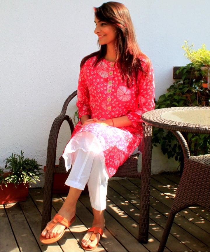 anokherang Combos Pink Tie-Dye Double Layered Kurti with Straight Pants