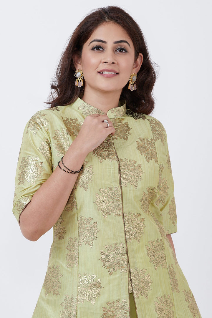 anokherang Combos Pista Foil Classic Jacket Style Kurti with Pants