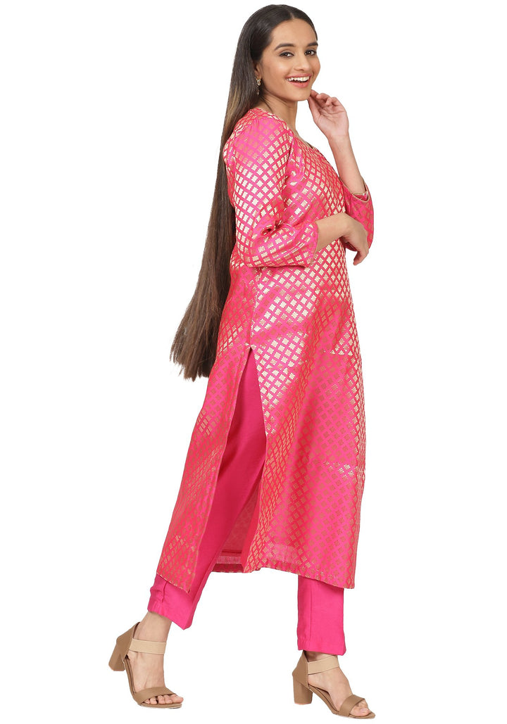 anokherang Combos Pretty Pink Brocade Straight Kurti with Straight Pants