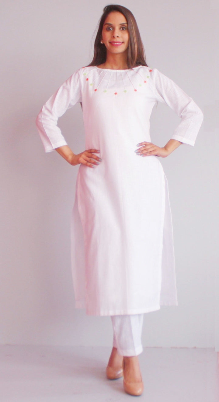 anokherang Combos S Freedom Colors Straight Kurti with Straight Pants