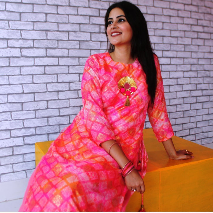 anokherang Combos Shaded Pink Double Layered Kurti with Palazzos