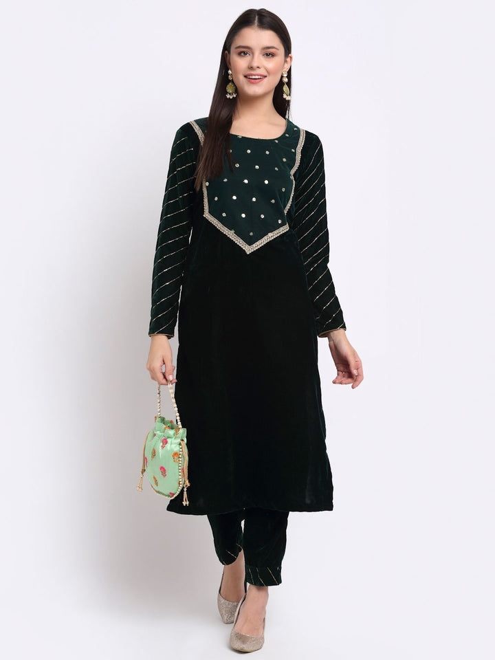 anokherang Combos Smiling Green Zari Sequin Velvet Straight Kurti with Pants