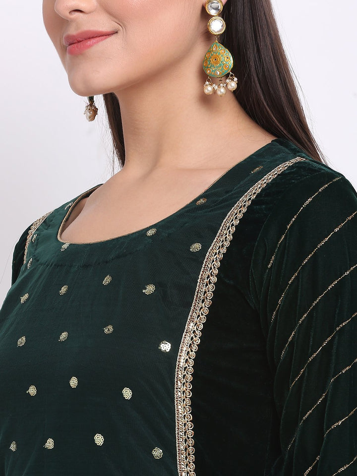 anokherang Combos Smiling Green Zari Sequin Velvet Straight Kurti with Pants and Sequin Dupatta