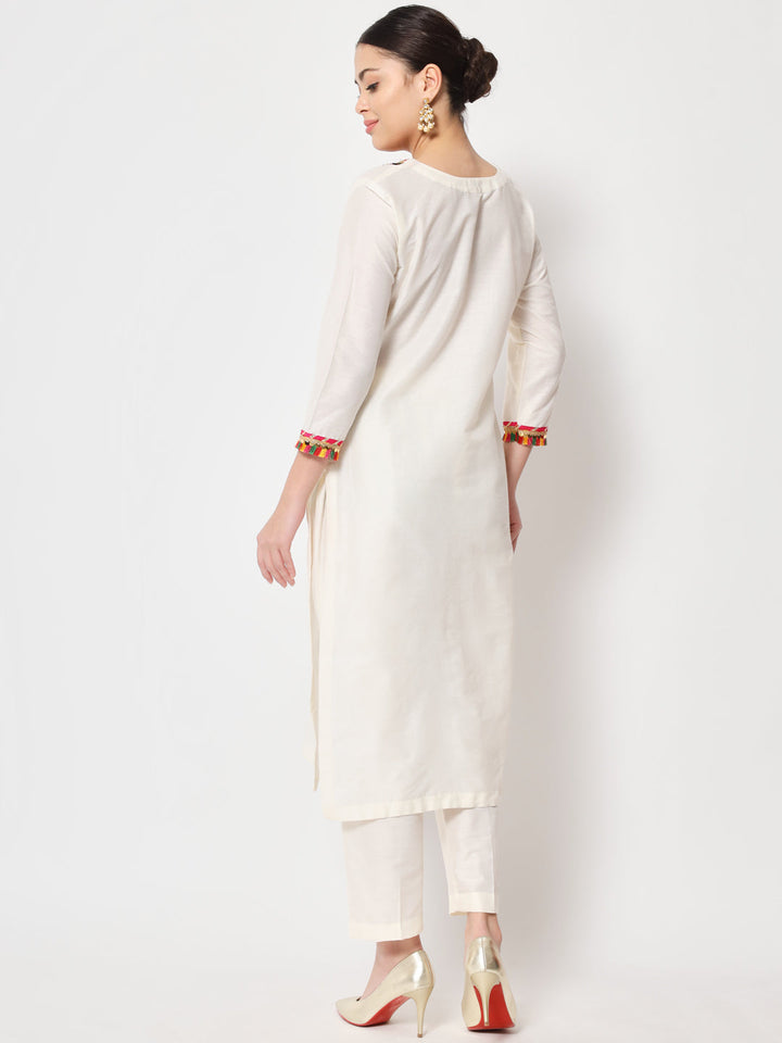 anokherang Combos Swadesi Ivory Straight Kurti