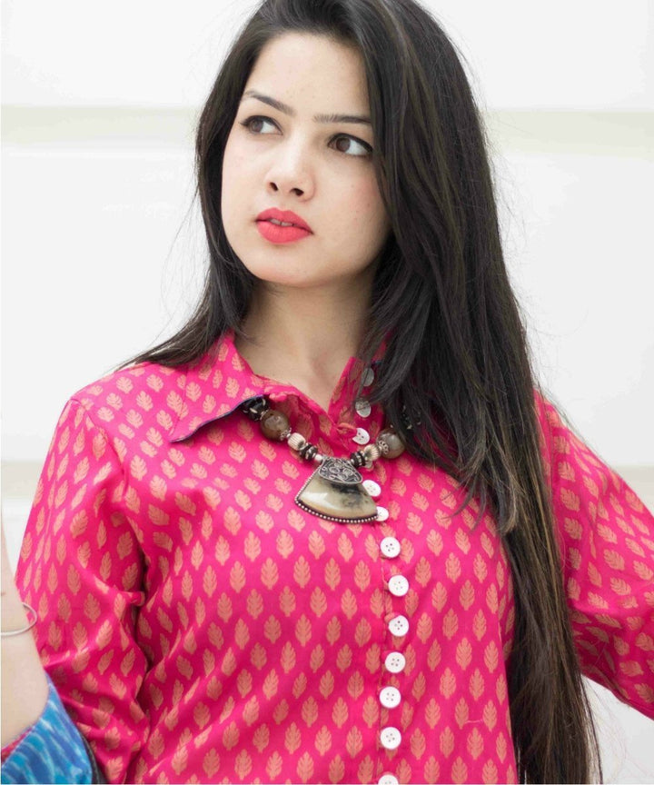 anokherang Combos The Pink Ikkat Kurti with White Pants