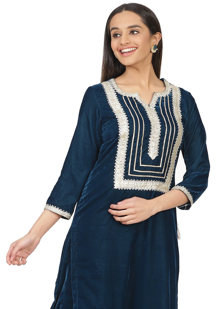 anokherang Combos Turquoise Velvet Daffodil Straight Kurti with Straight Palazzo