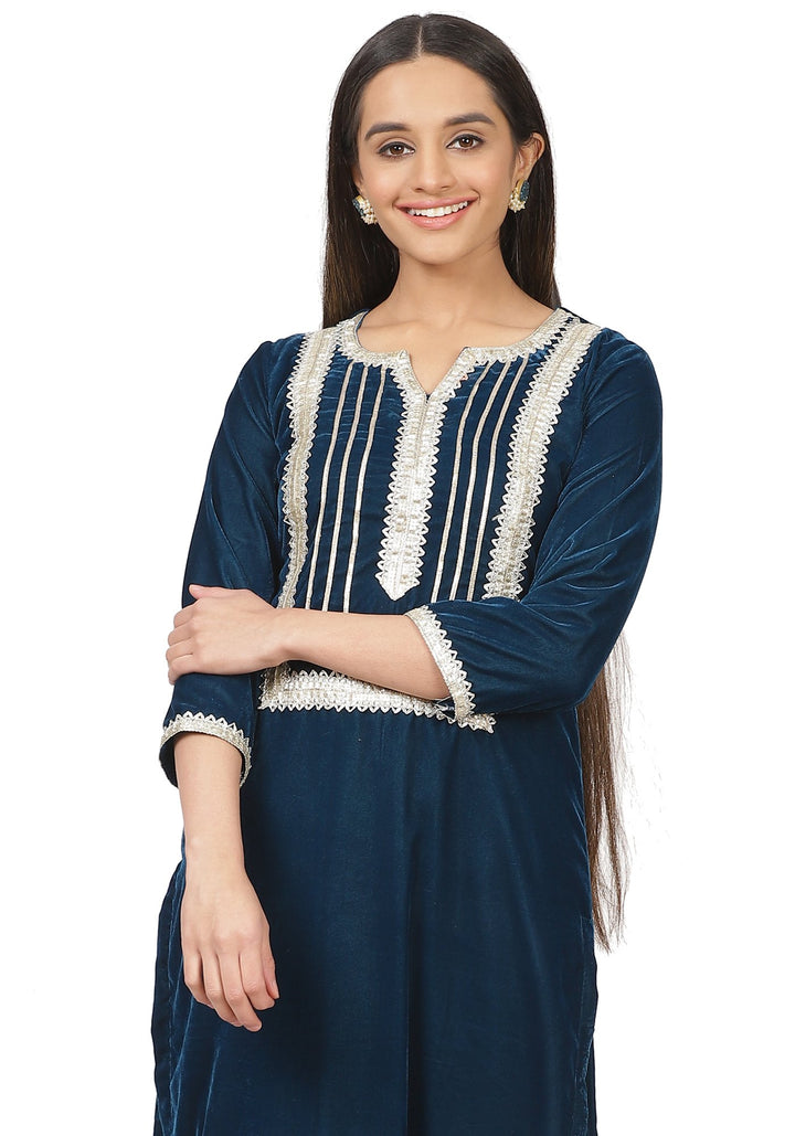 anokherang Combos Turquoise Velvet Daffodil Straight Kurti with Straight Palazzo