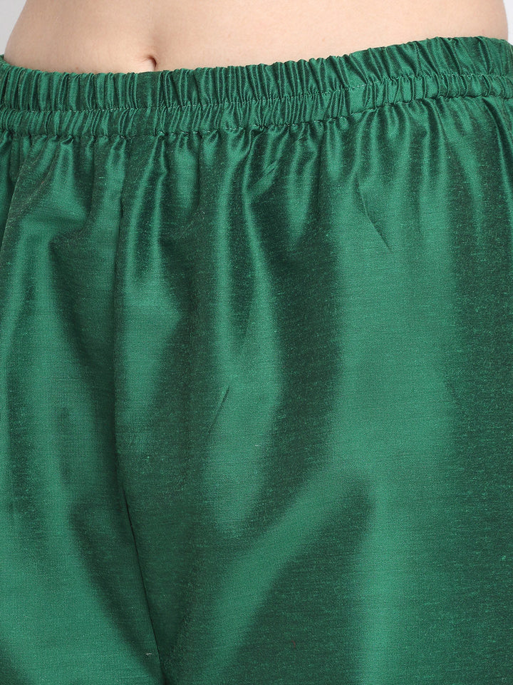 anokherang Combos Tyohaar Green Straight Kurti With Straight Pants