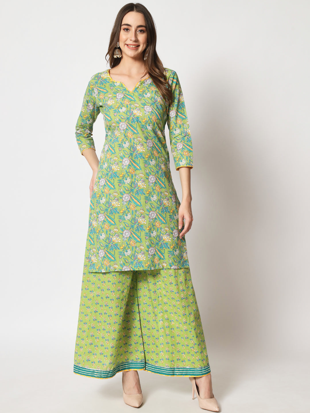 Shree Laxminarayan export Women Printed Straight Kurta - Buy Shree  Laxminarayan export Women Printed Straight Kurta Online at Best Prices in  India | Flipkart.com