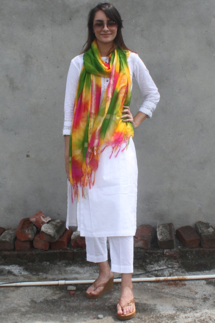 anokherang Combos White Gota Kurti with Pants and Freedom Green Tie & Dye Kota Doriya Dupatta