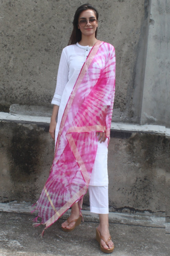 anokherang Combos White Gota Kurti with Pants and Pink Tie & Dye Organza Dupatta