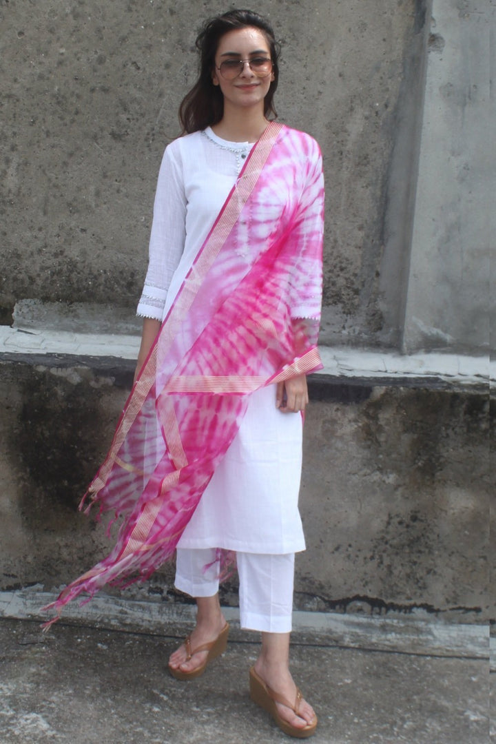 anokherang Combos White Gota Kurti with Pants and Pink Tie & Dye Organza Dupatta
