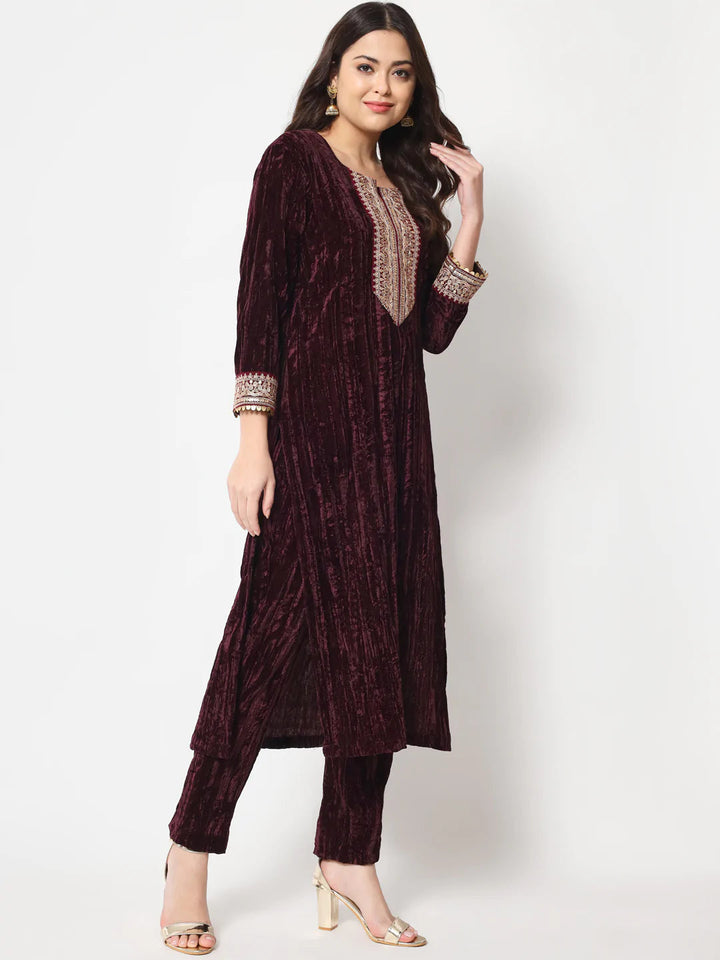 anokherang Combos Wine Love Velvet Straight Kurti