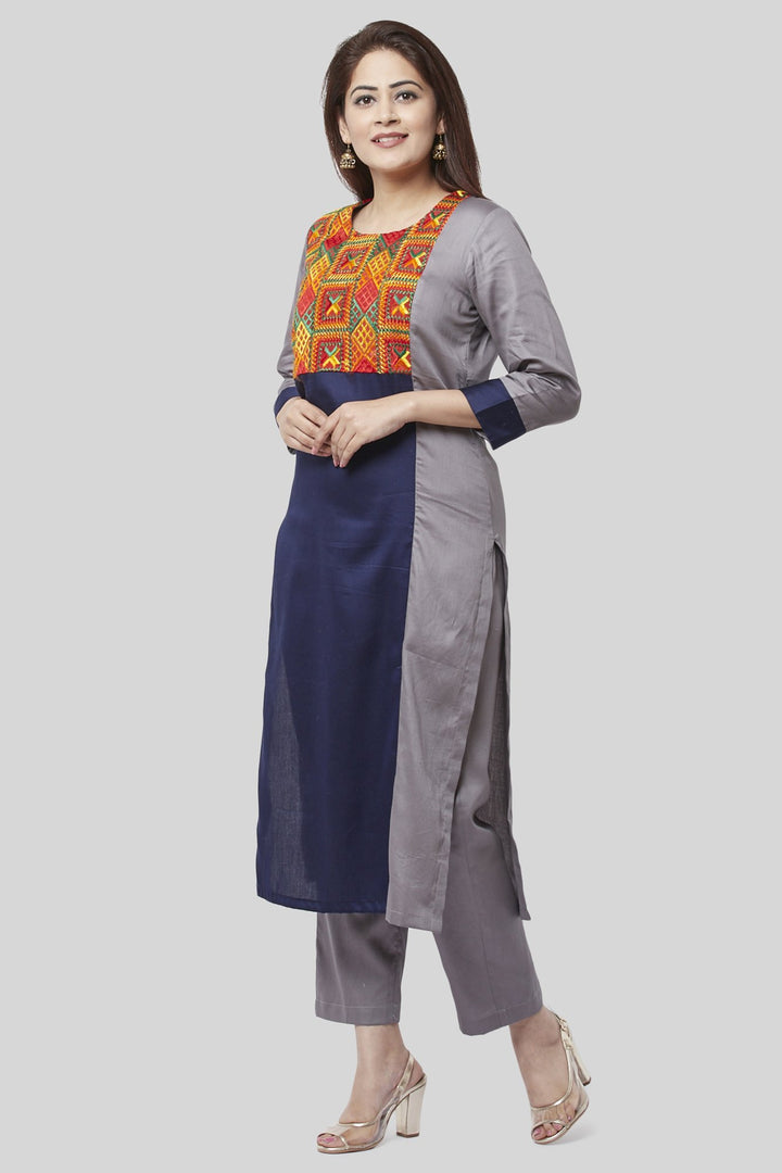 anokherang Combos XS Gray Blue Phulkari Bagh Straight Kurti with Straight Pants