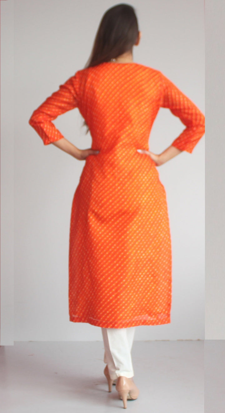 anokherang Combos XS Orange Kota Leheriya Side Buttoned Kurti with Straight Pants and Orange Sequenced Dupatta