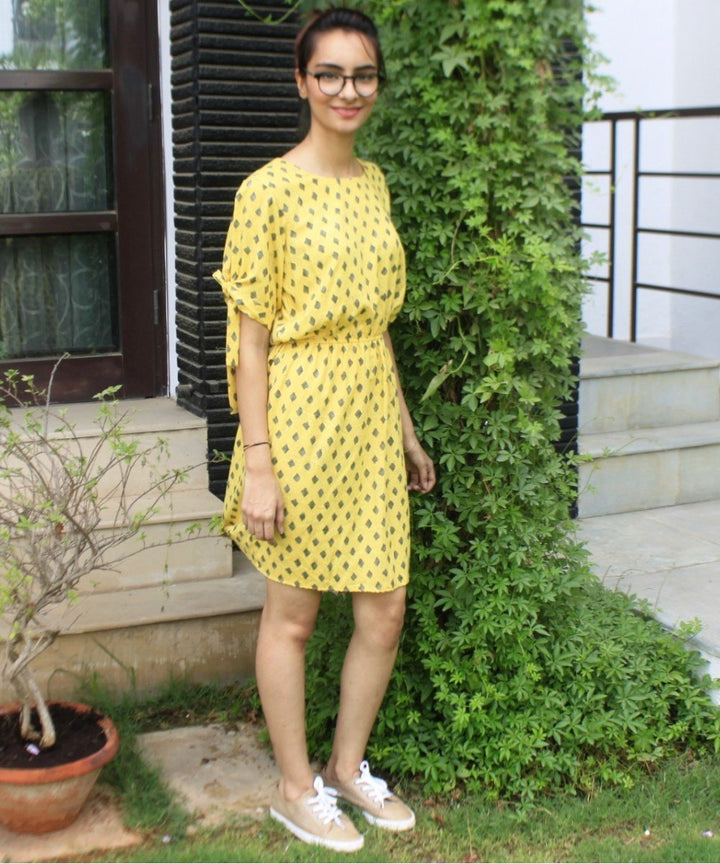 anokherang Dress Lemon Grey Knee Length Dress