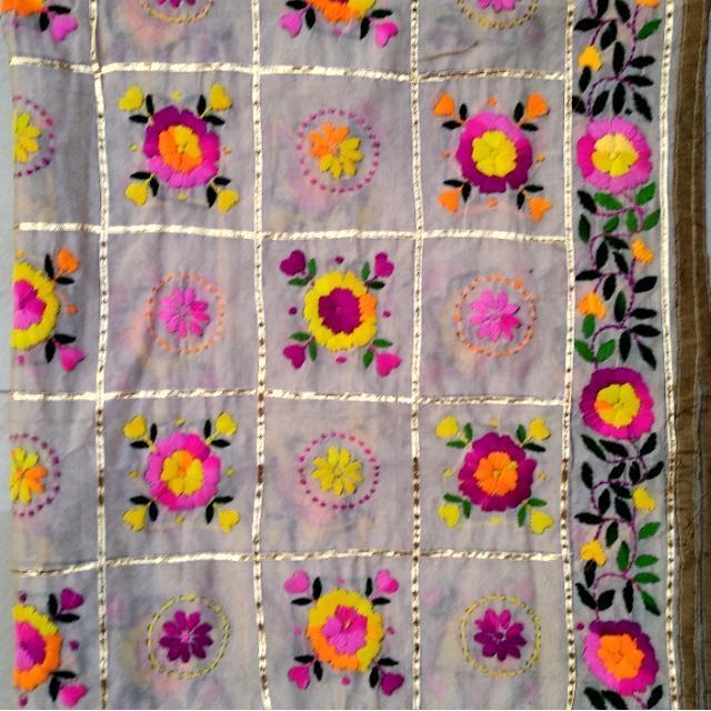 anokherang Dupattas Light Gold Phulkari Gota Dupatta