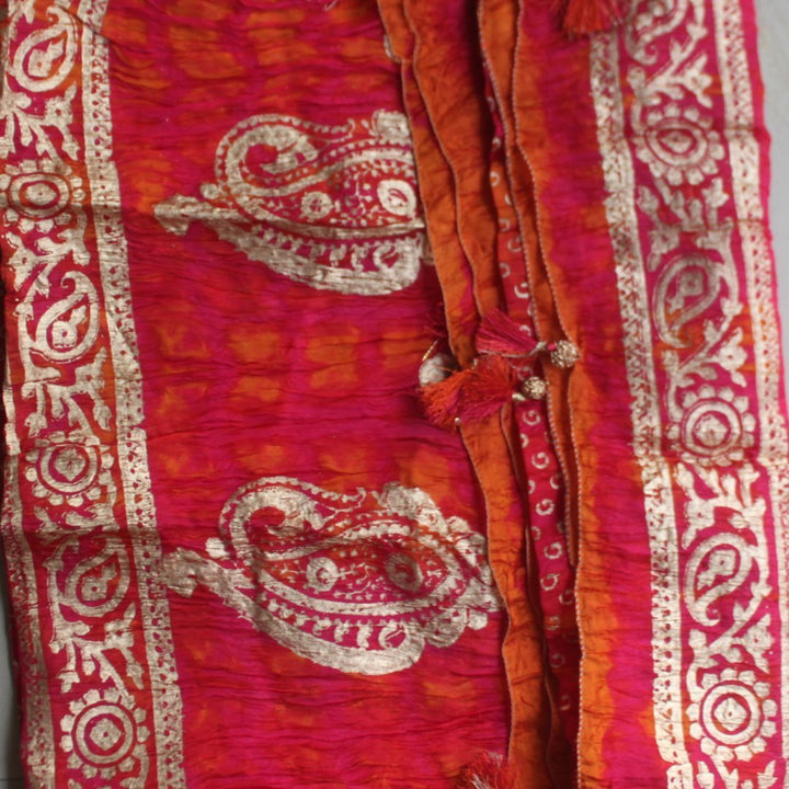 anokherang Dupattas Magenta tie and dye paisley foil Dupatta