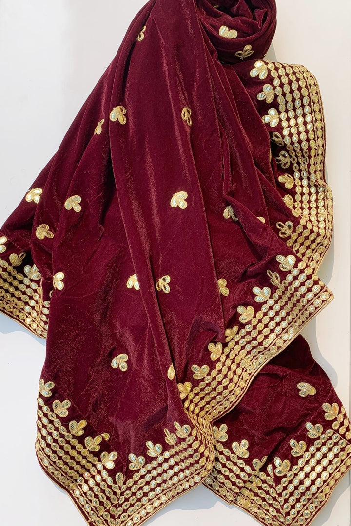 anokherang Dupattas Maroon Gotta Embroidered Velvet Dupatta