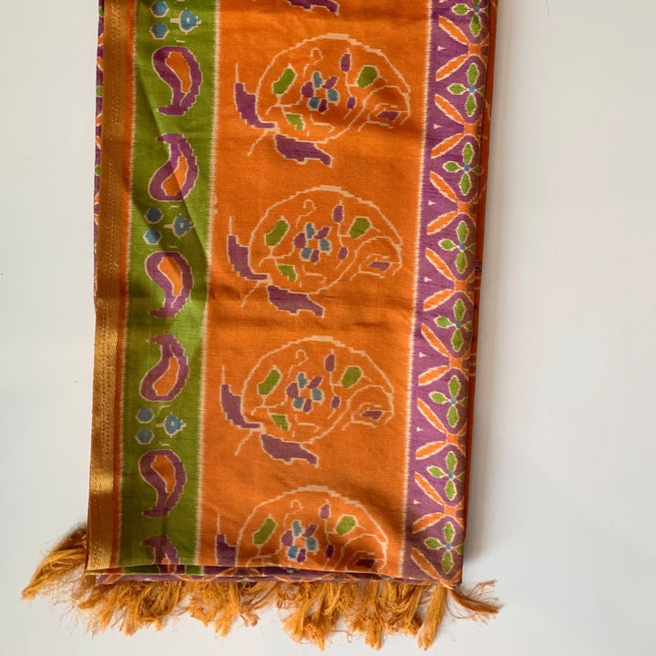 anokherang Dupattas Purple Rust Floral Ikkat Printed Silk Dupatta