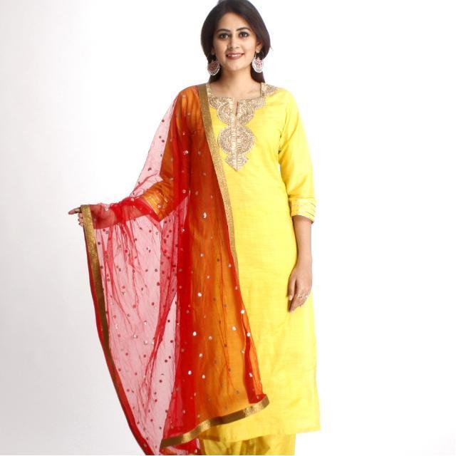 anokherang Dupattas Red Net Sequenced Dupatta with Light Gotta Work