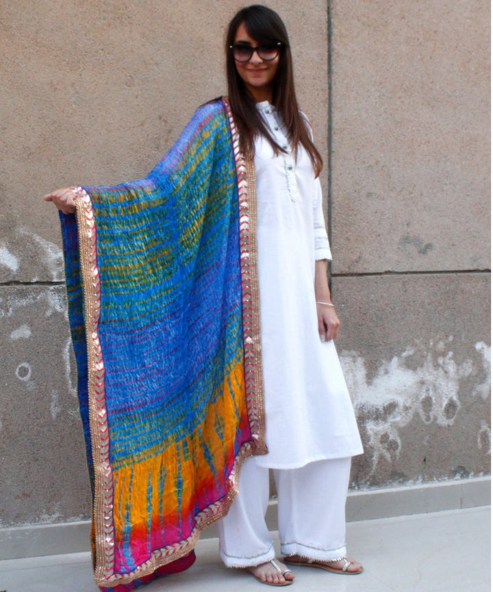 anokherang Dupattas Shaded Blue Tie & Dye Silk Dupatta