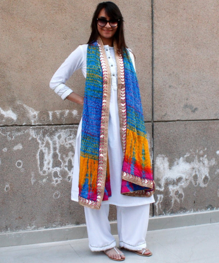 anokherang Dupattas Shaded Blue Tie & Dye Silk Dupatta