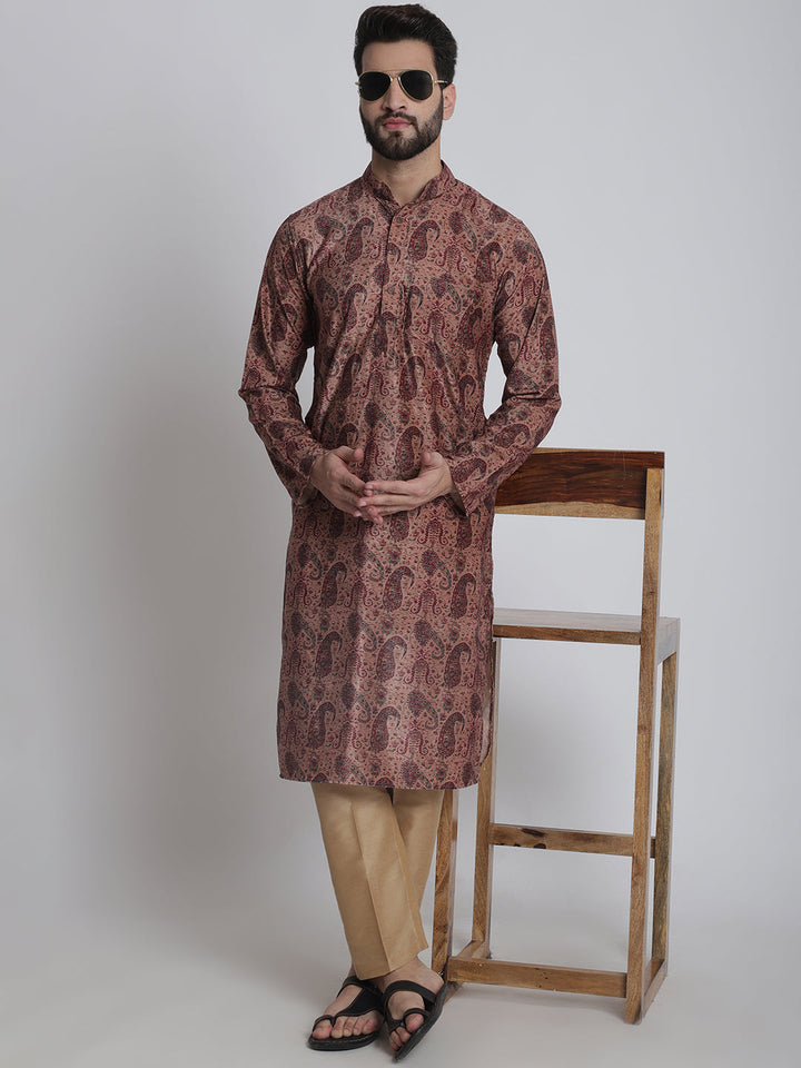 anokherang LKurtas Beige Paisley Printed Silk Men Kurta Pajama
