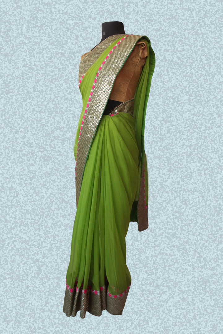 anokherang Sarees Antique border Green Saree
