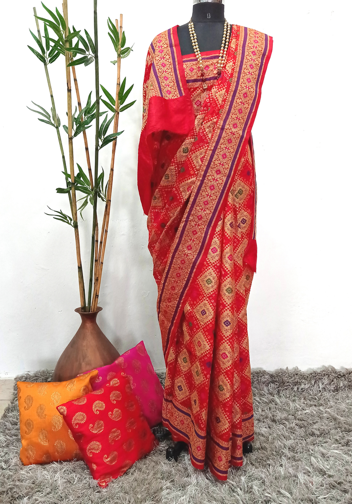 anokherang Sarees Bridal Red Banarasi Bandhani Weaved Silk Saree